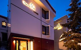 M Lodge